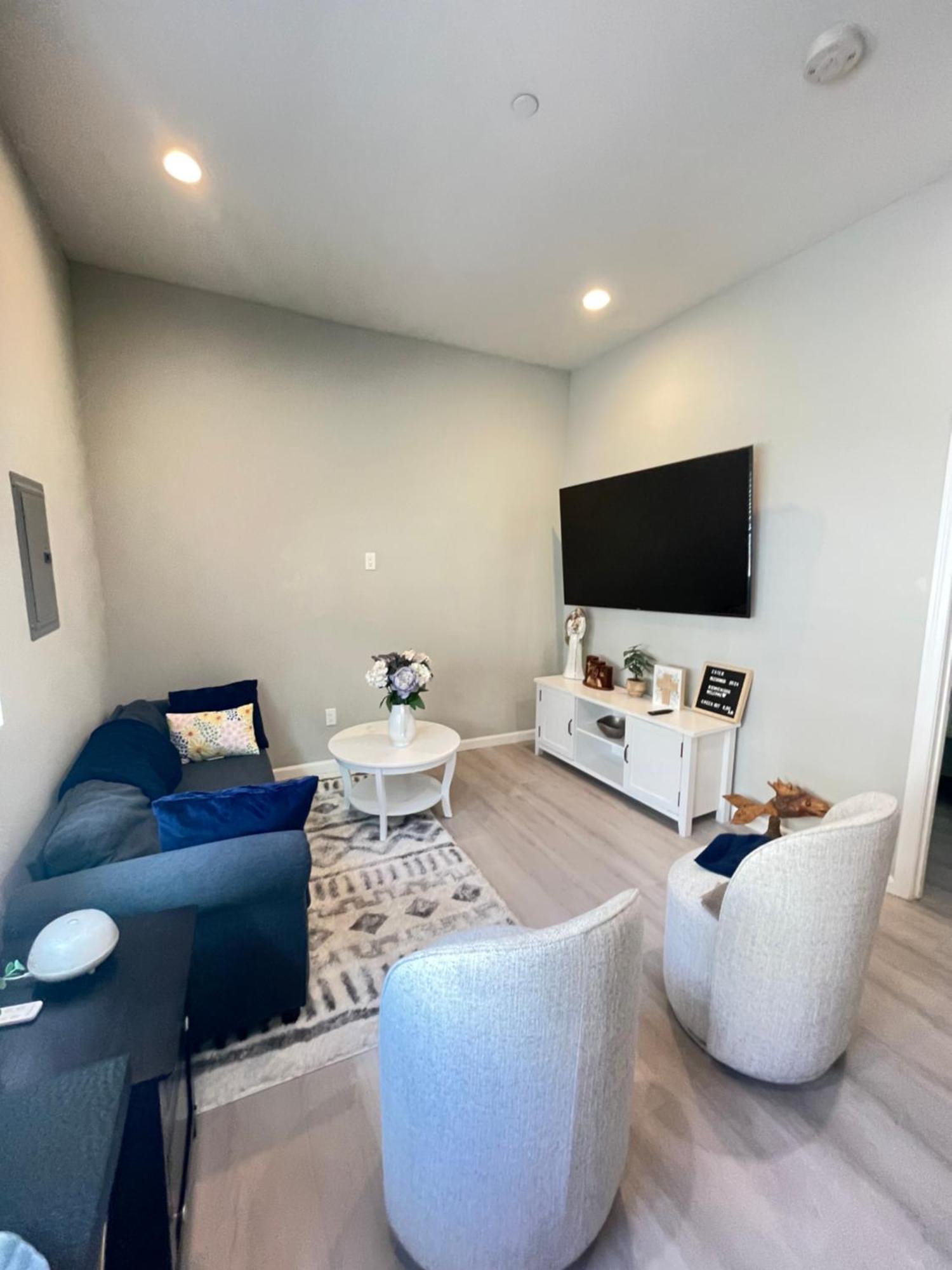 Van Nuys Luxury, Near To Universal Studios, And Hollywood Лос-Анджелес Екстер'єр фото